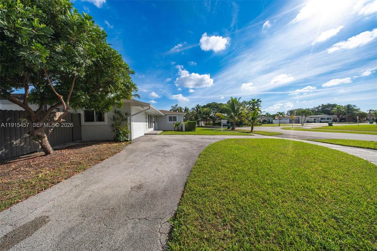 https://bt-photos.global.ssl.fastly.net/miami/1280_boomver_3_A11915457-2.jpg
