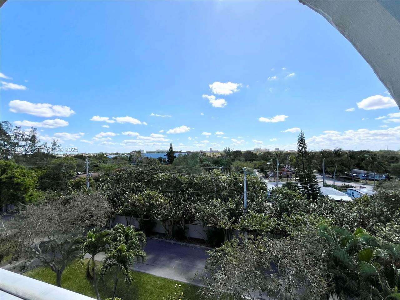 https://bt-photos.global.ssl.fastly.net/miami/1280_boomver_2_A11916131-2.jpg