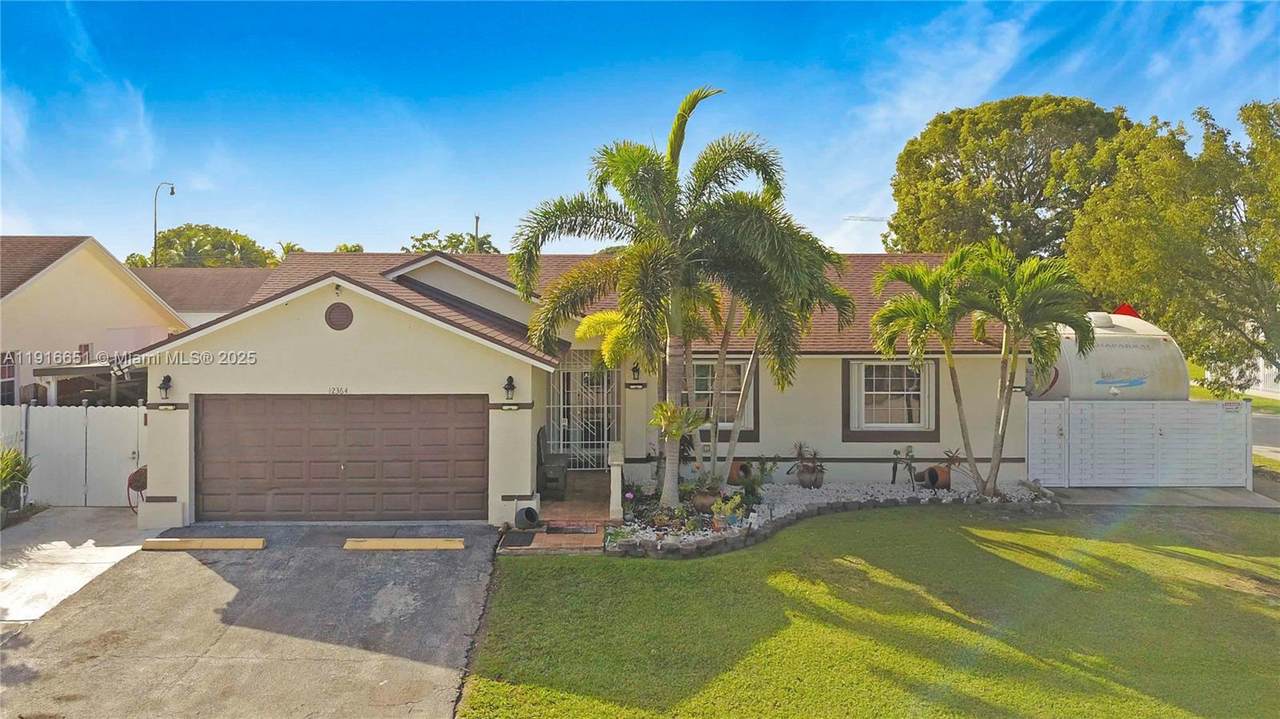 12364 267th Ter - Photo 1