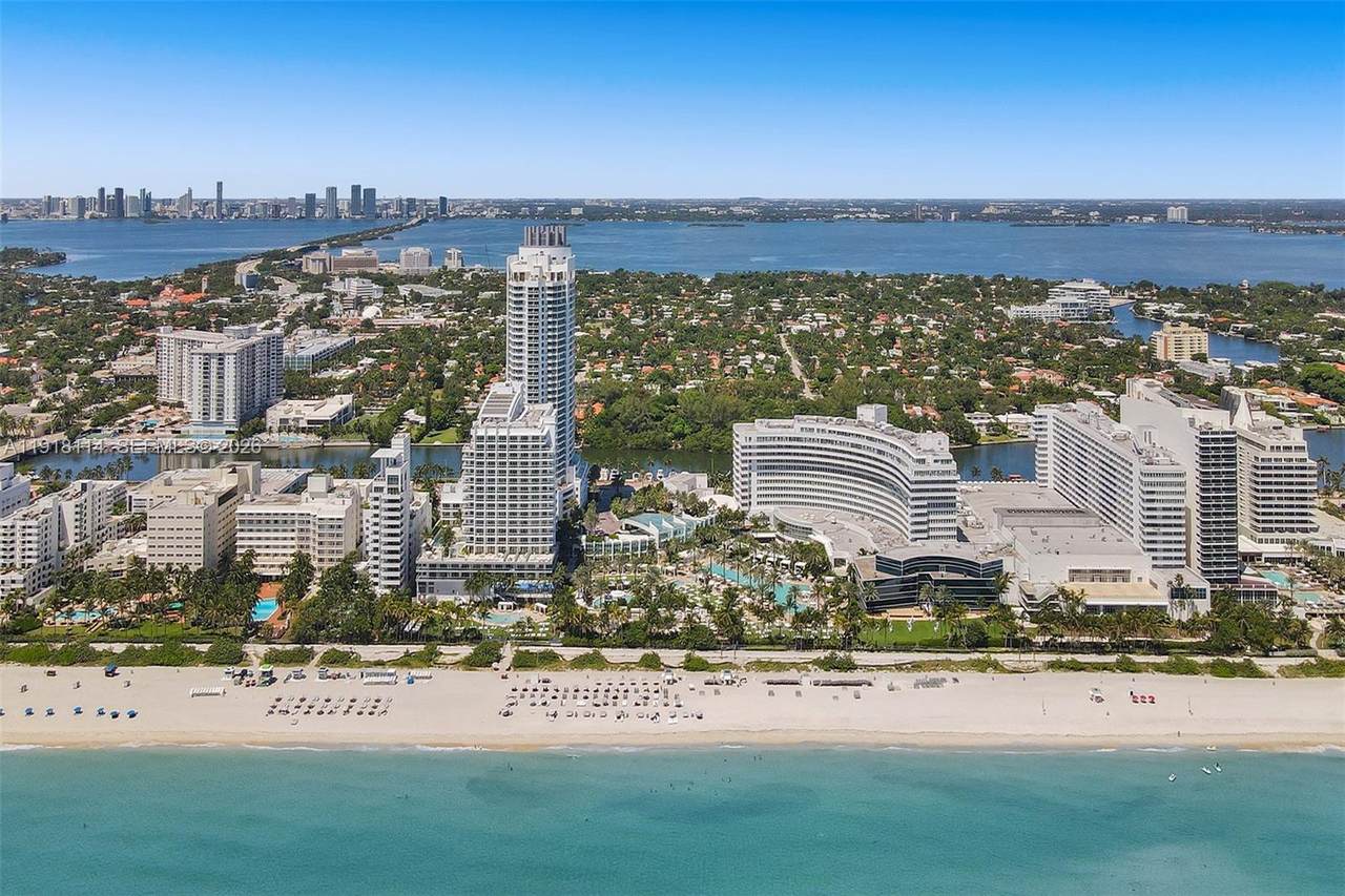 4391 Collins Ave - Photo 1
