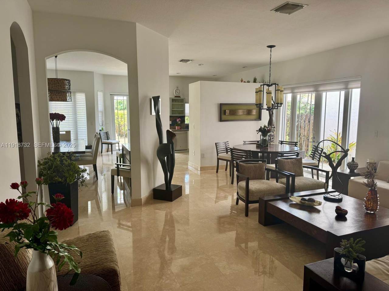 https://bt-photos.global.ssl.fastly.net/miami/1280_boomver_2_A11918732-2.jpg
