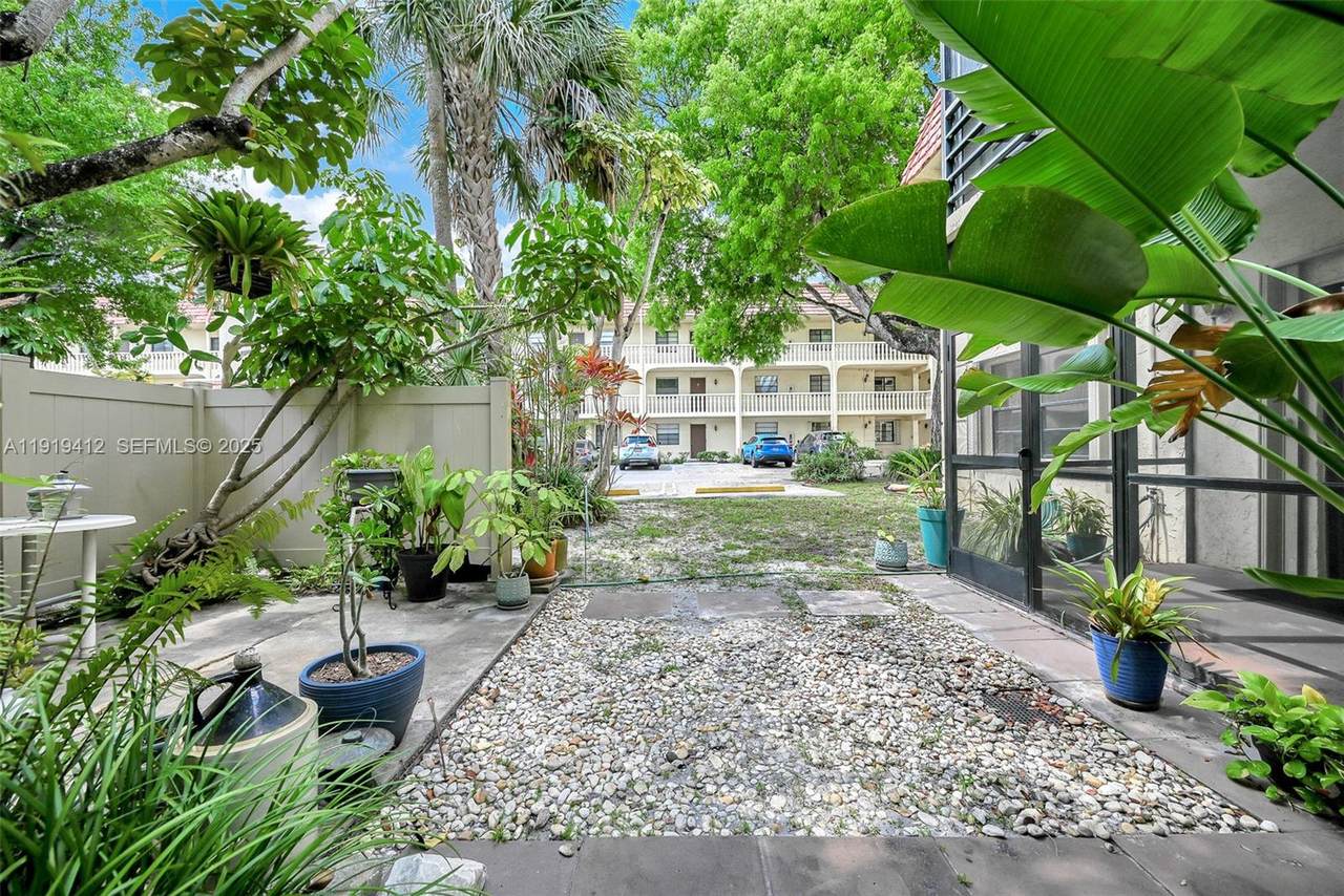 https://bt-photos.global.ssl.fastly.net/miami/1280_boomver_2_A11919412-2.jpg