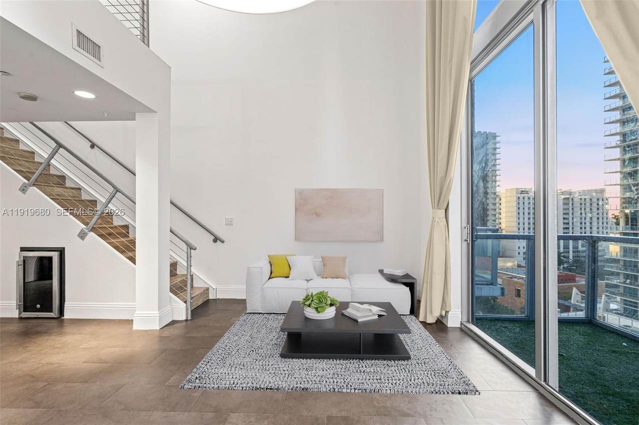 https://bt-photos.global.ssl.fastly.net/miami/1280_boomver_2_A11919680-2.jpg