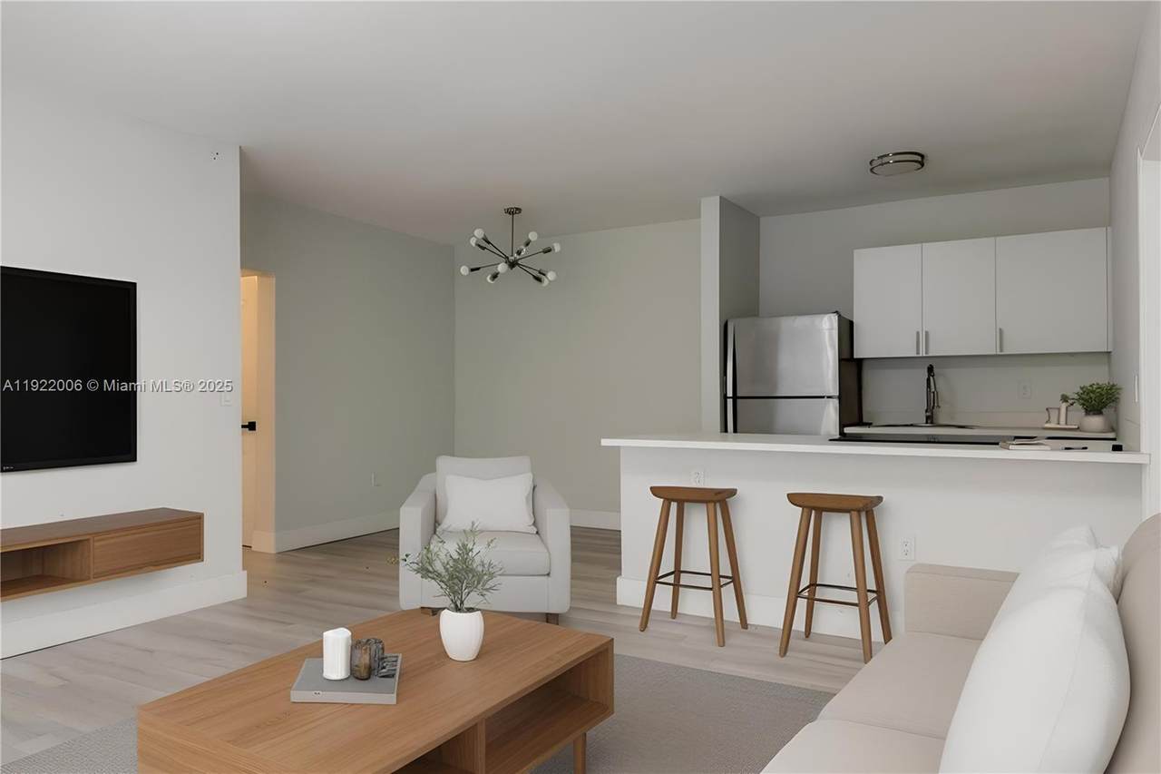 10190 Bay Harbor Dr - Photo 1