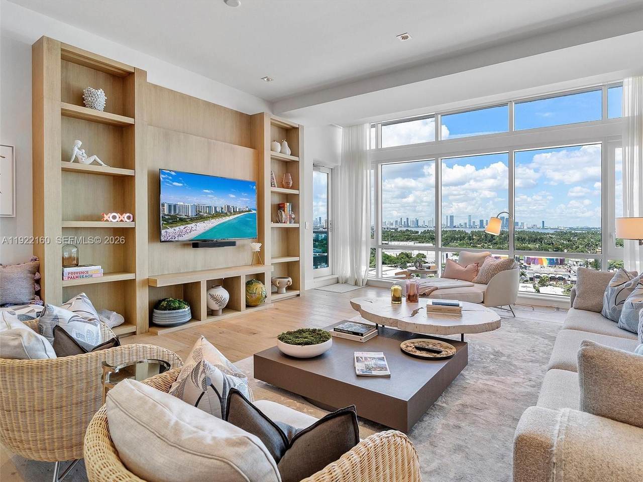 https://bt-photos.global.ssl.fastly.net/miami/1280_boomver_2_A11922160-2.jpg
