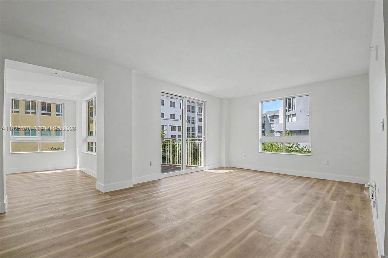 7355 89th St - Photo 1