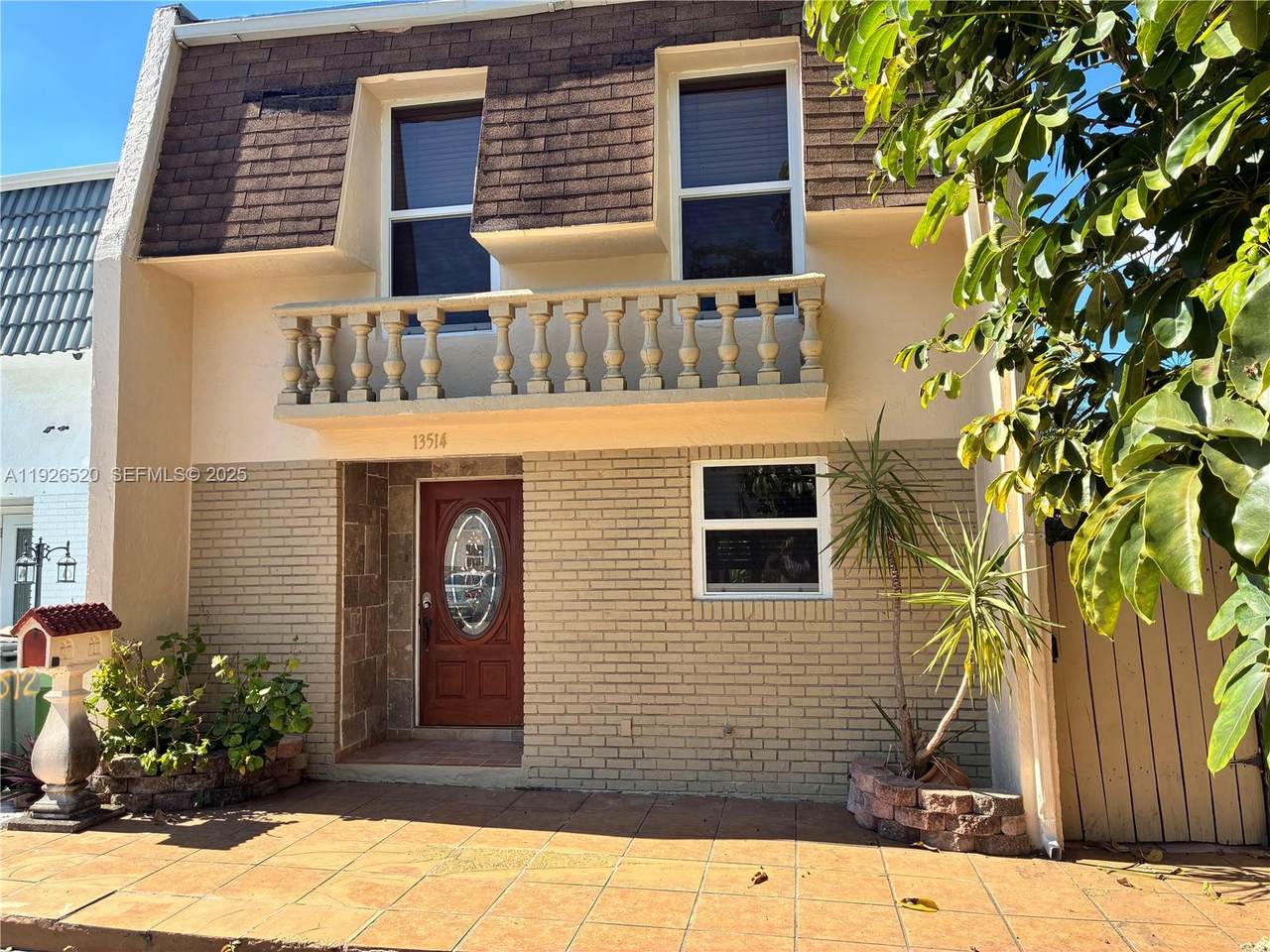 13514 23rd Pl - Photo 1