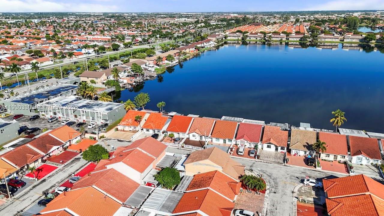 https://bt-photos.global.ssl.fastly.net/miami/1280_boomver_2_A11930330-2.jpg