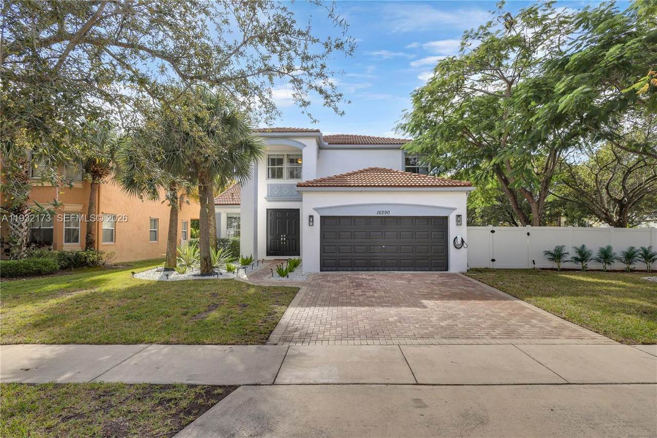 https://bt-photos.global.ssl.fastly.net/miami/1280_boomver_2_A11932173-2.jpg