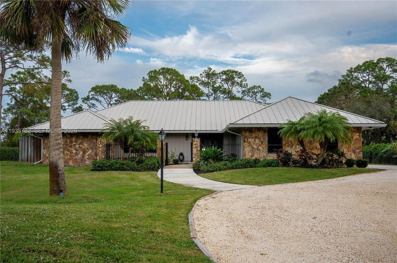 1872 Colony Way - Photo 1