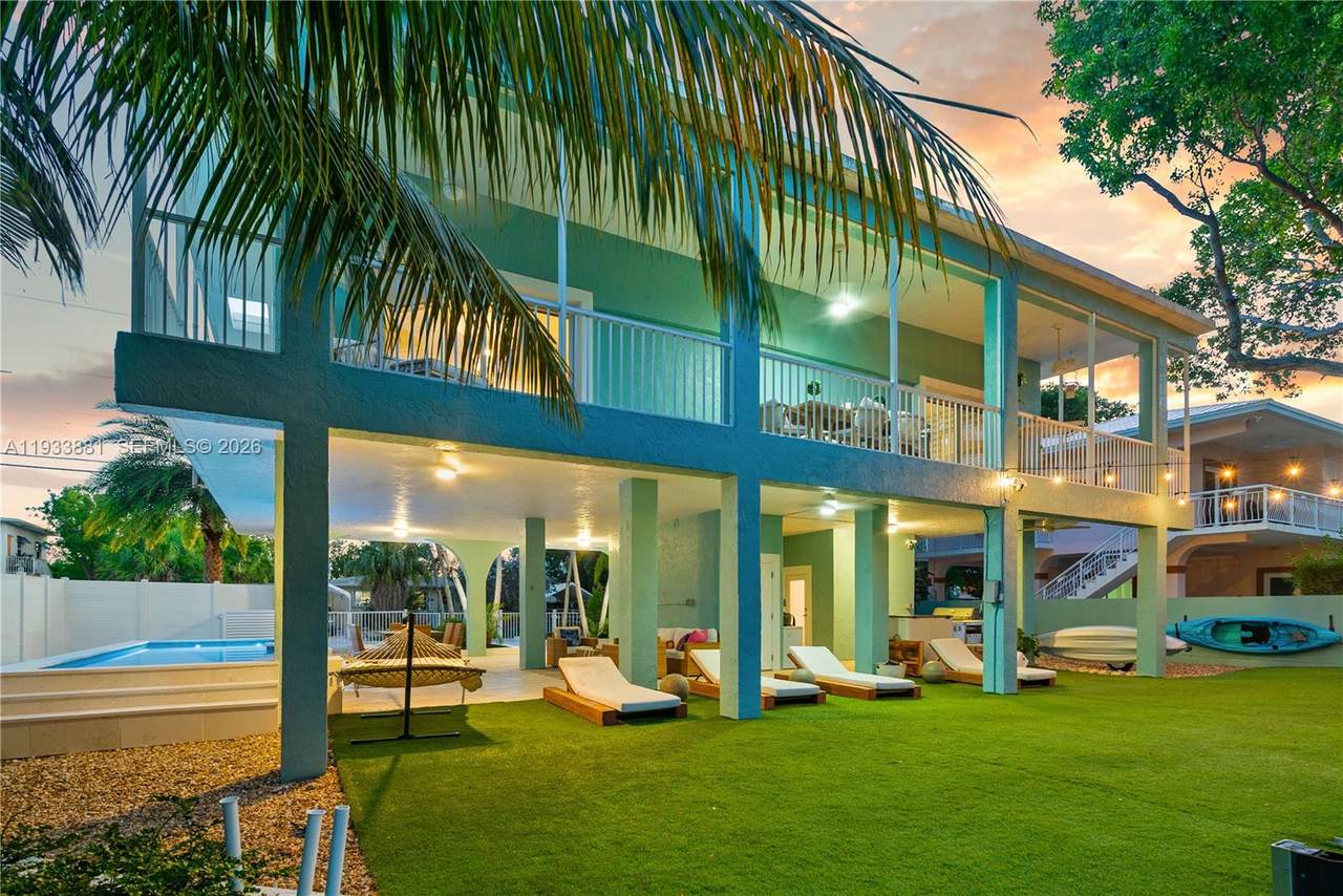 127 Peace Ave - Photo 1