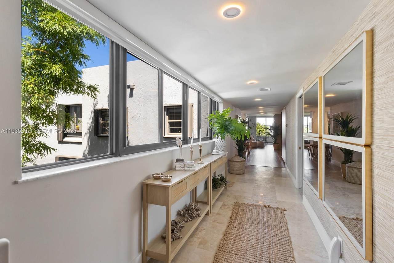 141 Crandon Blvd - Photo 1