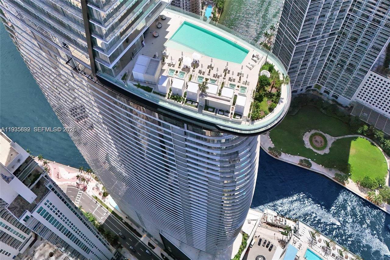 300 Biscayne Boulevard Way - Photo 1