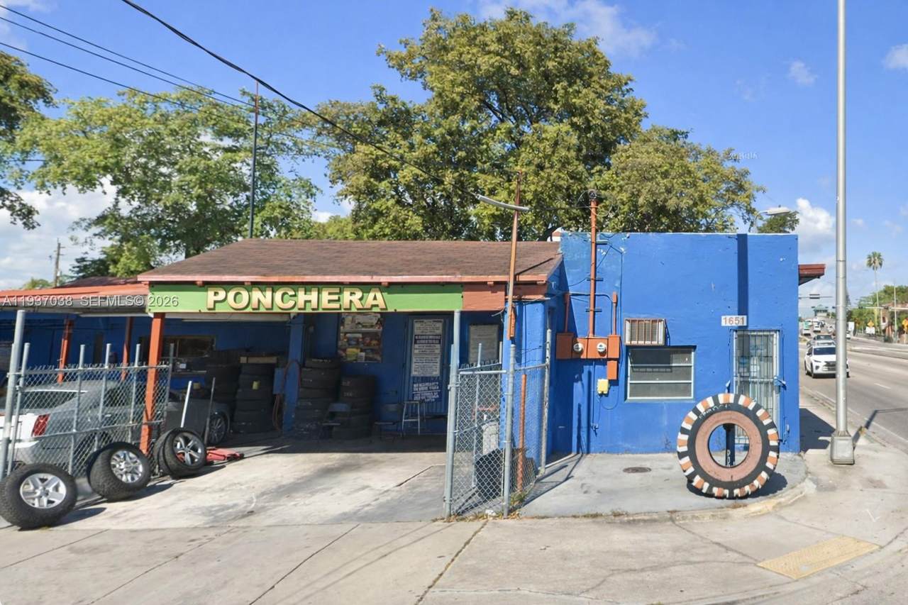 1650 27th Ave - Photo 1