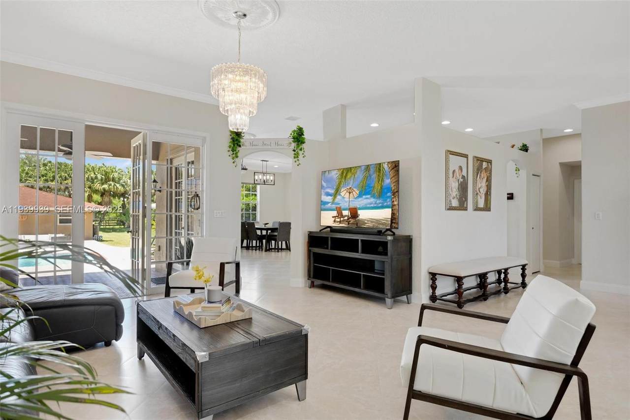 https://bt-photos.global.ssl.fastly.net/miami/1280_boomver_2_A11939939-2.jpg