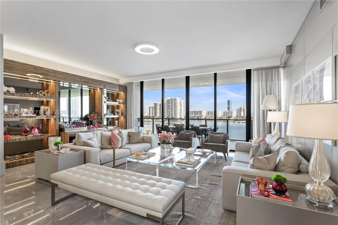 https://bt-photos.global.ssl.fastly.net/miami/1280_boomver_2_A11939974-2.jpg