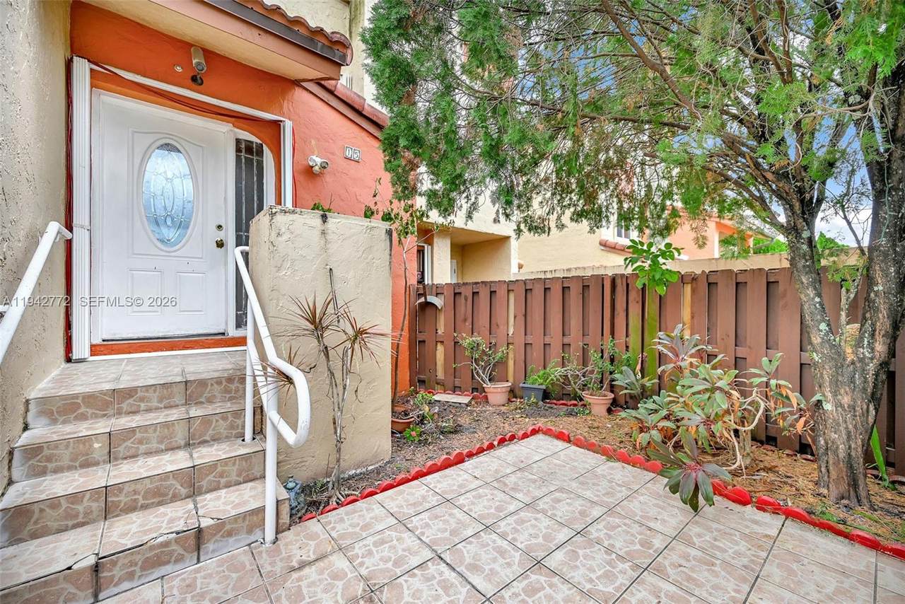 9907 9th St Cir - Photo 1