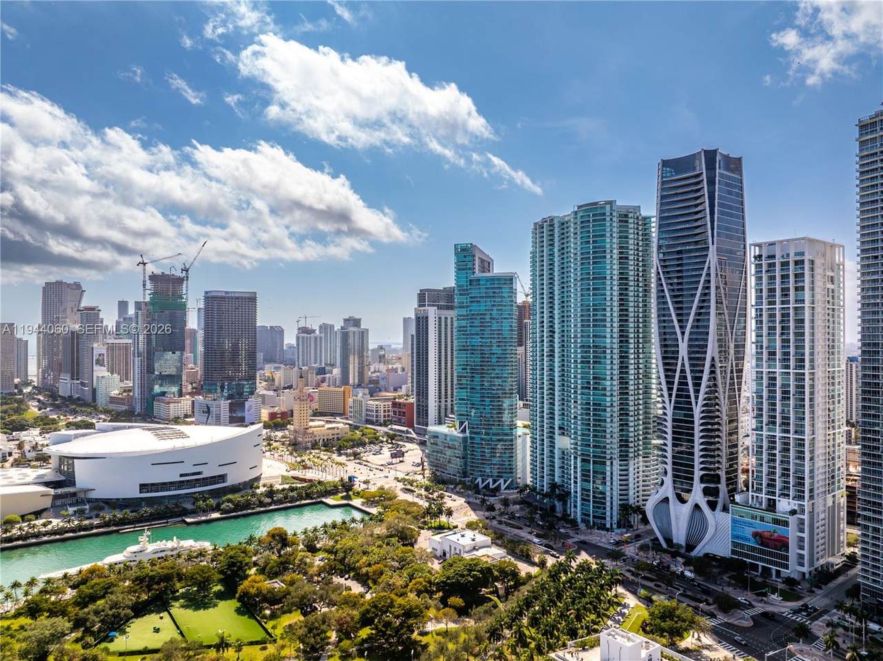 1000 Biscayne Blvd - Photo 1