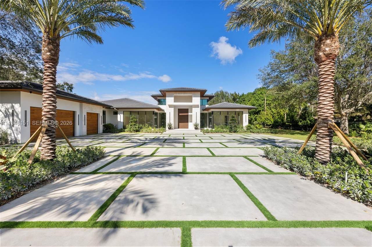 https://bt-photos.global.ssl.fastly.net/miami/1280_boomver_2_A11946151-2.jpg