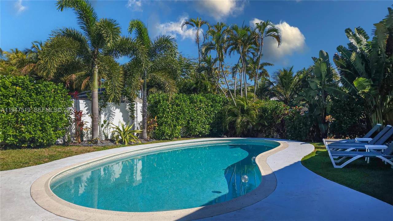 https://bt-photos.global.ssl.fastly.net/miami/1280_boomver_2_A11947519-2.jpg