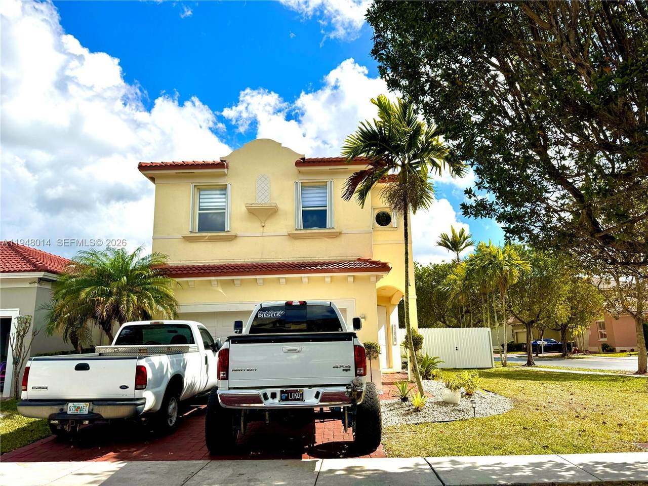 https://bt-photos.global.ssl.fastly.net/miami/1280_boomver_2_A11948014-2.jpg