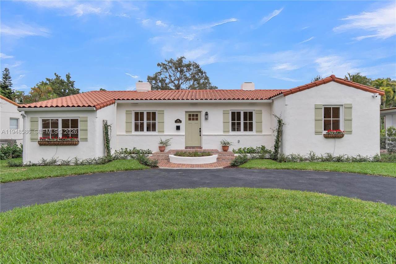 69 94th St - Photo 1