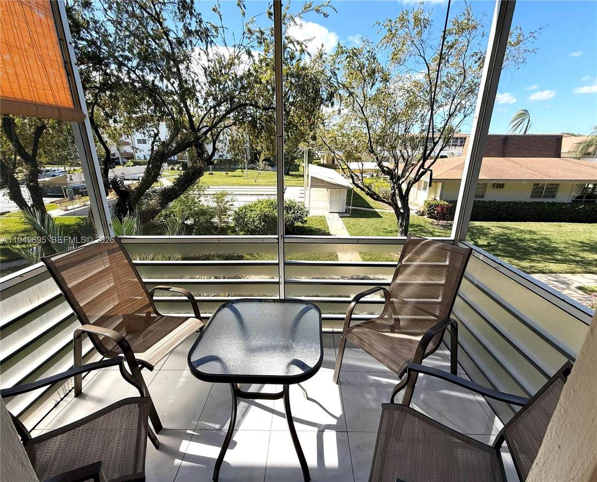 https://bt-photos.global.ssl.fastly.net/miami/1280_boomver_2_A11949695-2.jpg