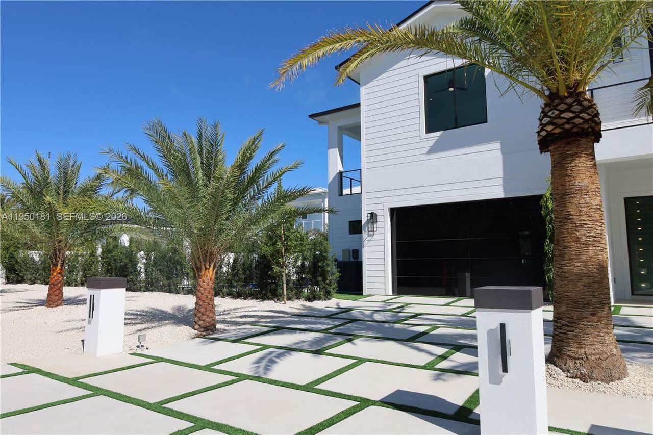 https://bt-photos.global.ssl.fastly.net/miami/1280_boomver_2_A11950181-2.jpg
