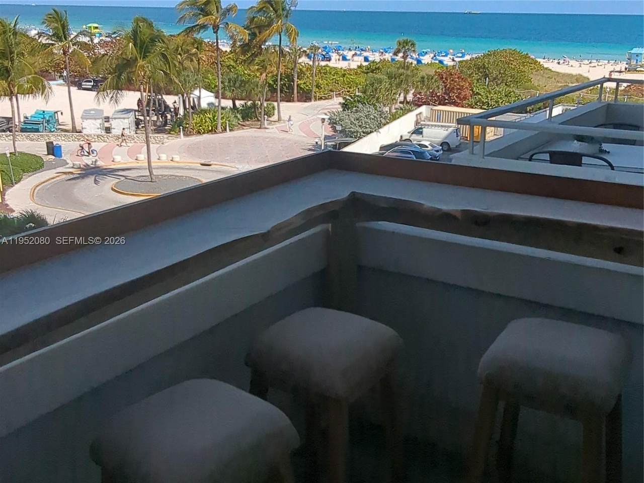 https://bt-photos.global.ssl.fastly.net/miami/1280_boomver_2_A11952080-2.jpg