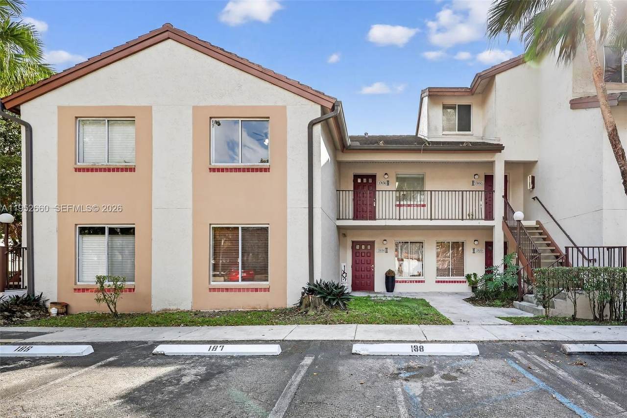 13856 93rd Ln - Photo 1