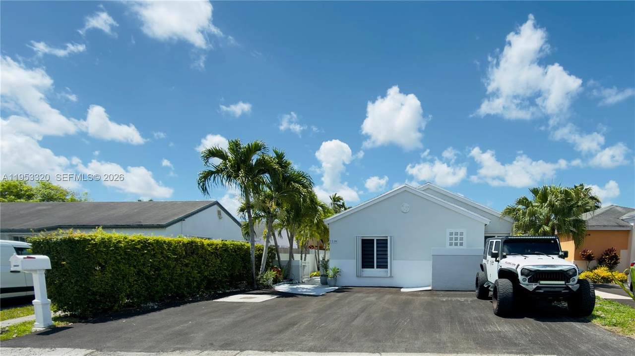 https://bt-photos.global.ssl.fastly.net/miami/1280_boomver_2_A11953320-2.jpg