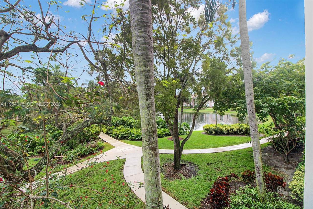 12136 Saint Andrews Pl - Photo 1