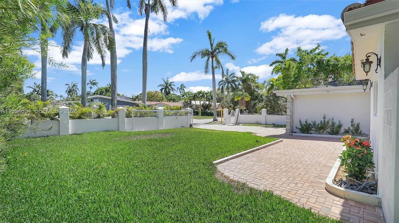https://bt-photos.global.ssl.fastly.net/miami/1280_boomver_1_A11954854-2.jpg
