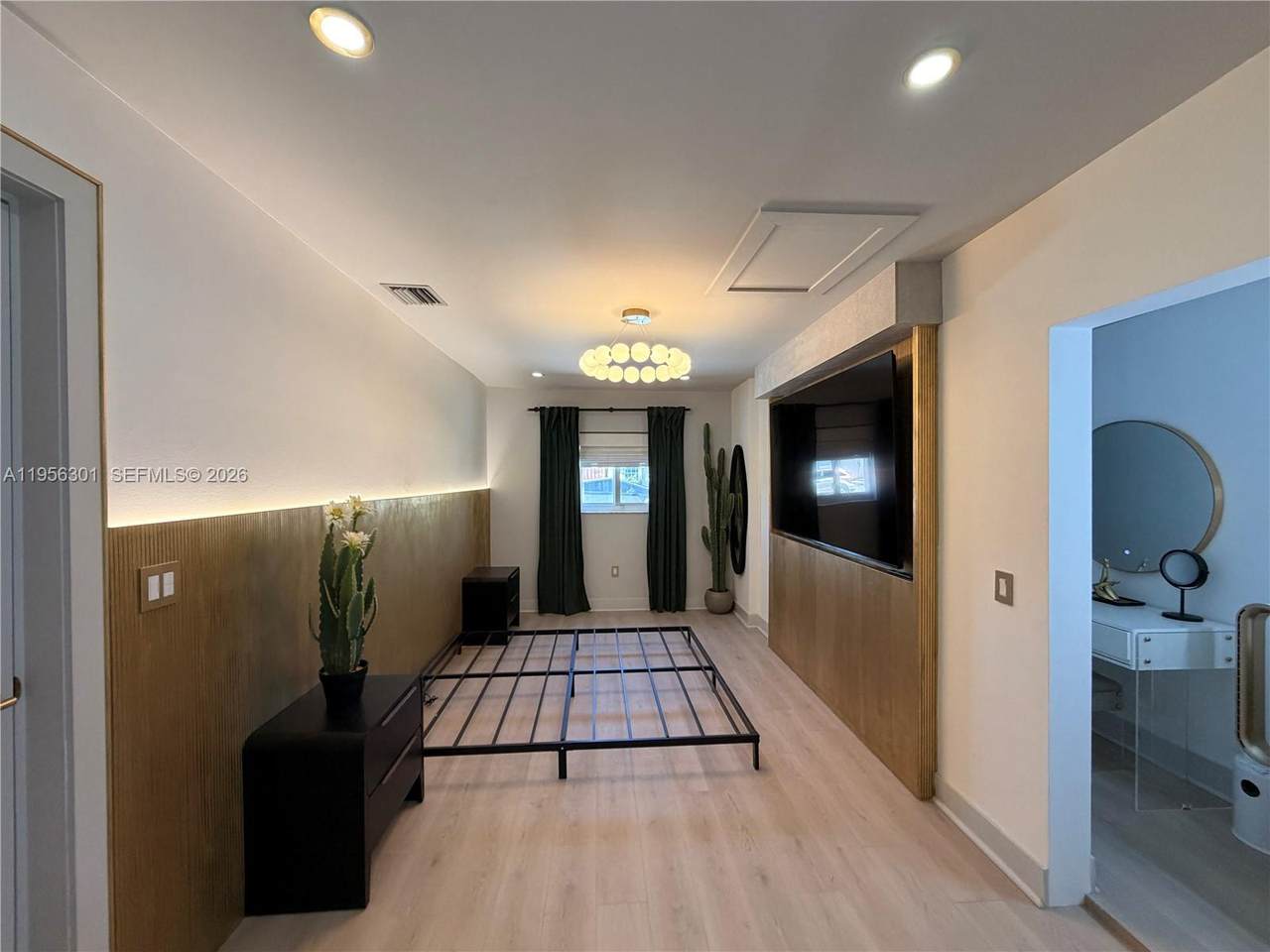 https://bt-photos.global.ssl.fastly.net/miami/1280_boomver_2_A11956301-2.jpg