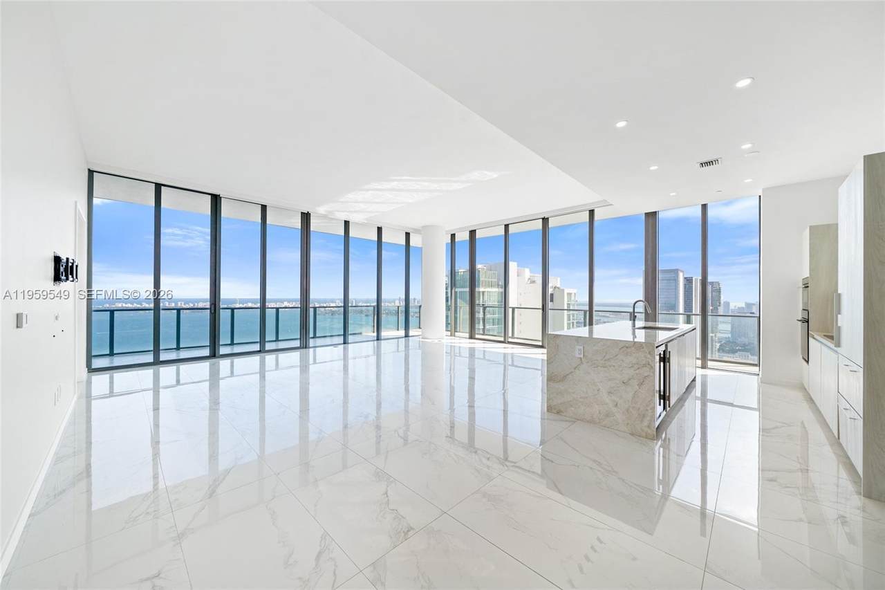 https://bt-photos.global.ssl.fastly.net/miami/1280_boomver_2_A11959549-2.jpg