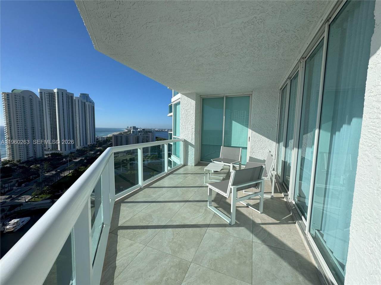 https://bt-photos.global.ssl.fastly.net/miami/1280_boomver_1_A11960263-2.jpg