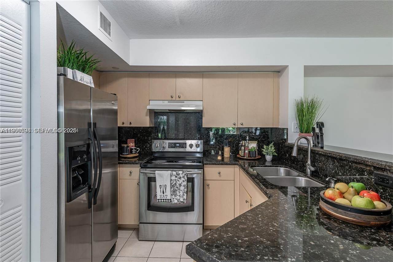 4280 San Marino Blvd - Photo 1