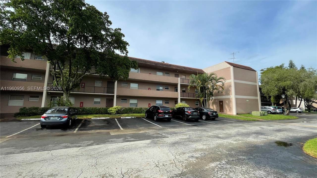 8350 Sands Point Blvd - Photo 1