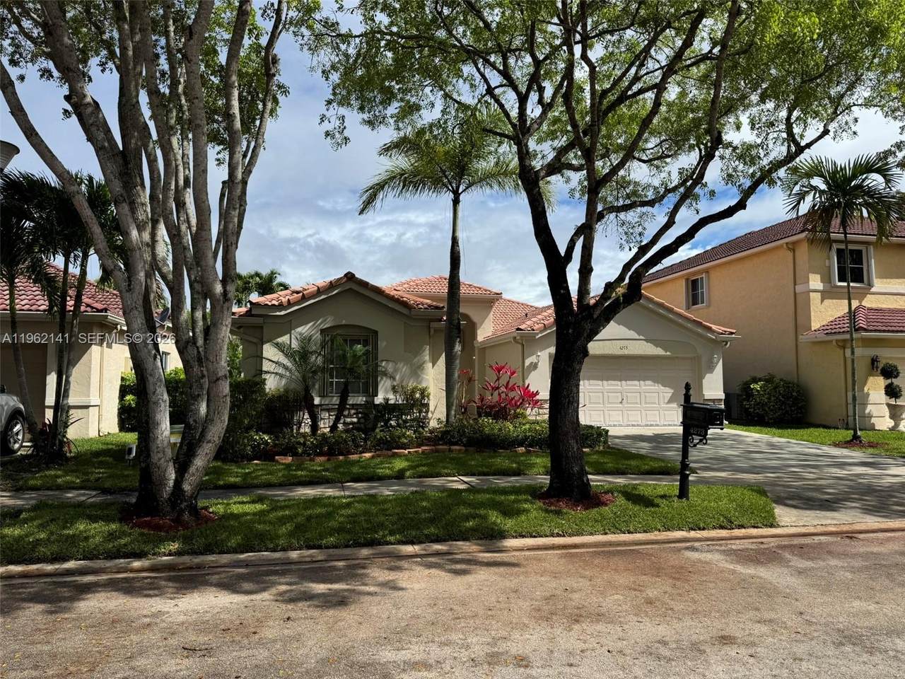 https://bt-photos.global.ssl.fastly.net/miami/1280_boomver_2_A11962141-2.jpg