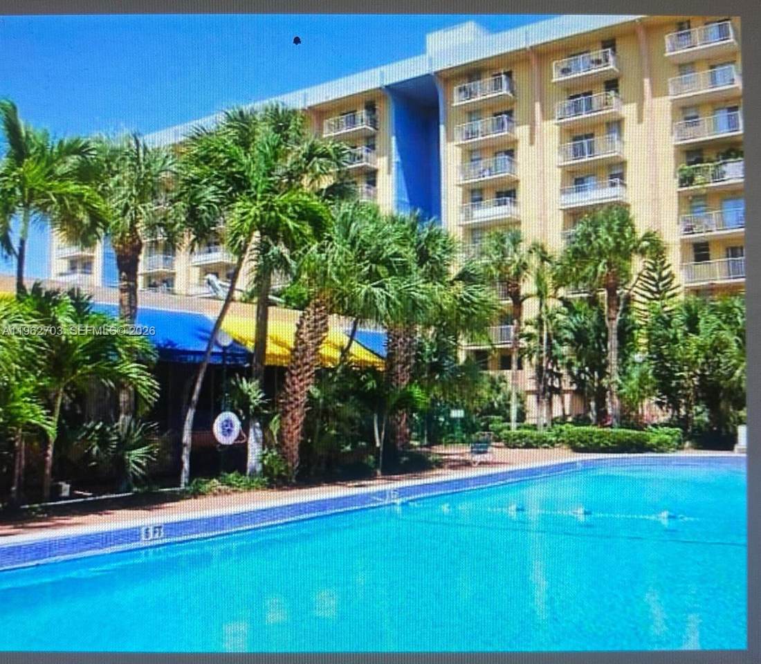 https://bt-photos.global.ssl.fastly.net/miami/1280_boomver_2_A11962703-2.jpg