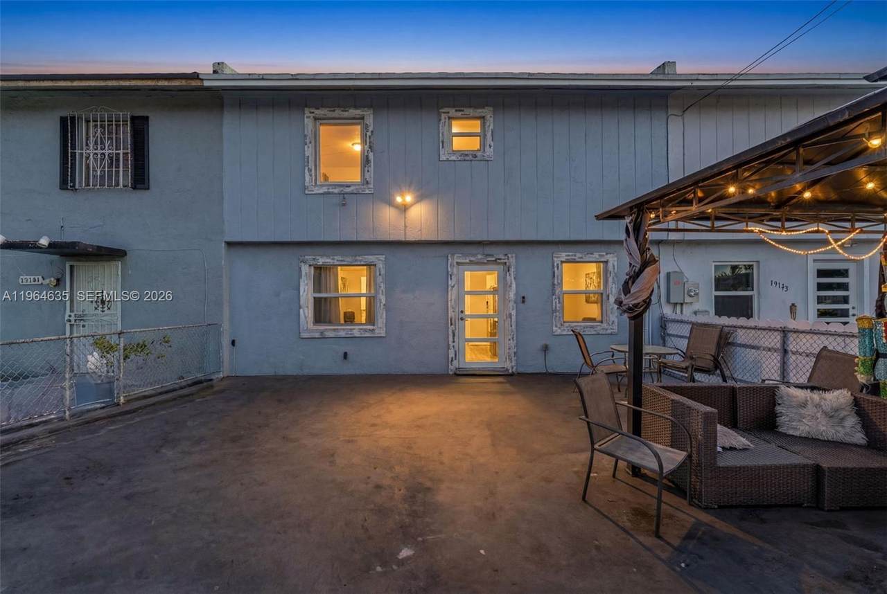 19137 47th Ave - Photo 1