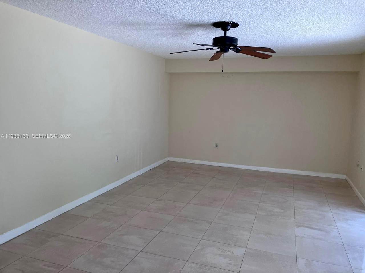 https://bt-photos.global.ssl.fastly.net/miami/orig_boomver_2_A11965185-2.jpg