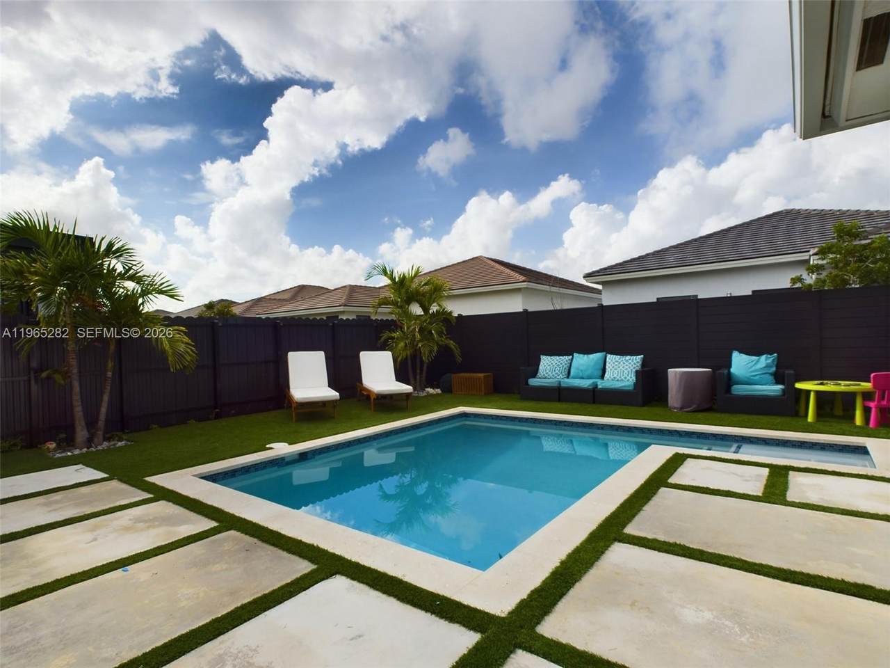 https://bt-photos.global.ssl.fastly.net/miami/1280_boomver_2_A11965282-2.jpg