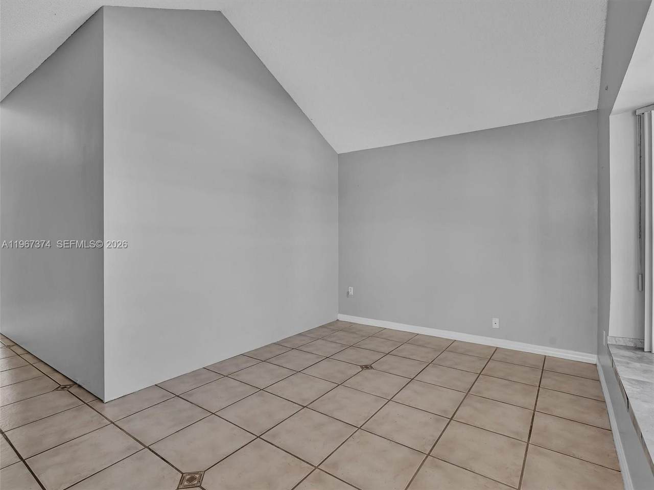 https://bt-photos.global.ssl.fastly.net/miami/1280_boomver_1_A11967374-2.jpg