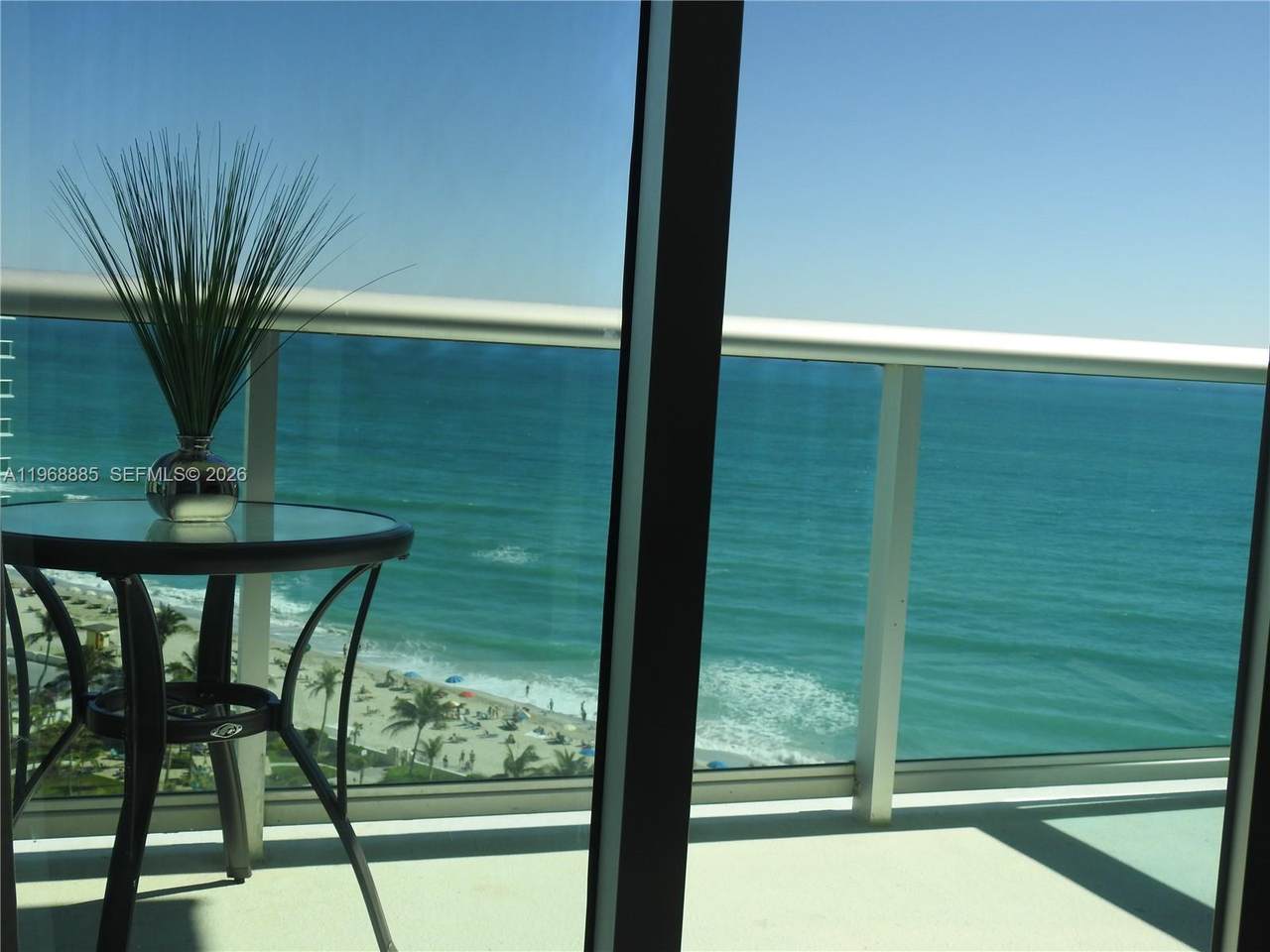https://bt-photos.global.ssl.fastly.net/miami/1280_boomver_2_A11968885-2.jpg