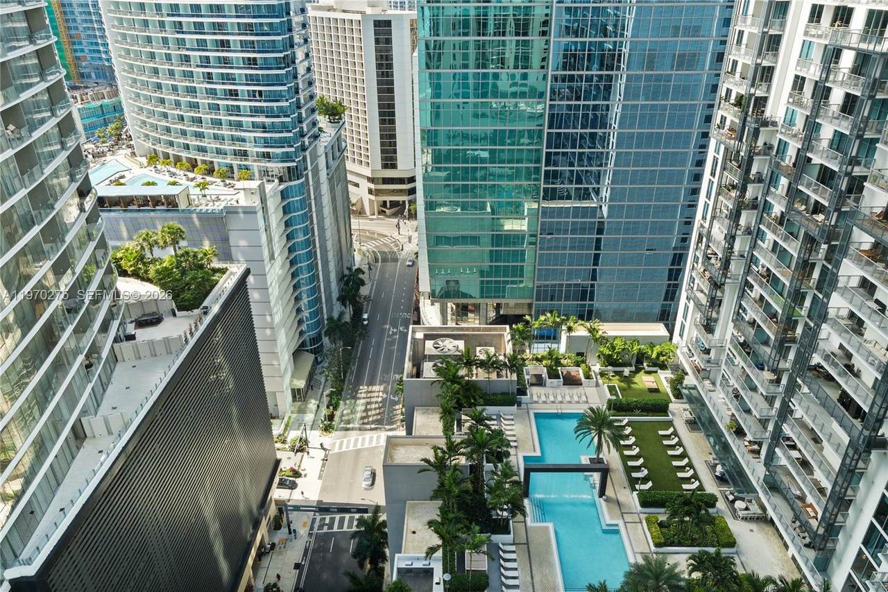 https://bt-photos.global.ssl.fastly.net/miami/1280_boomver_2_A11970275-2.jpg