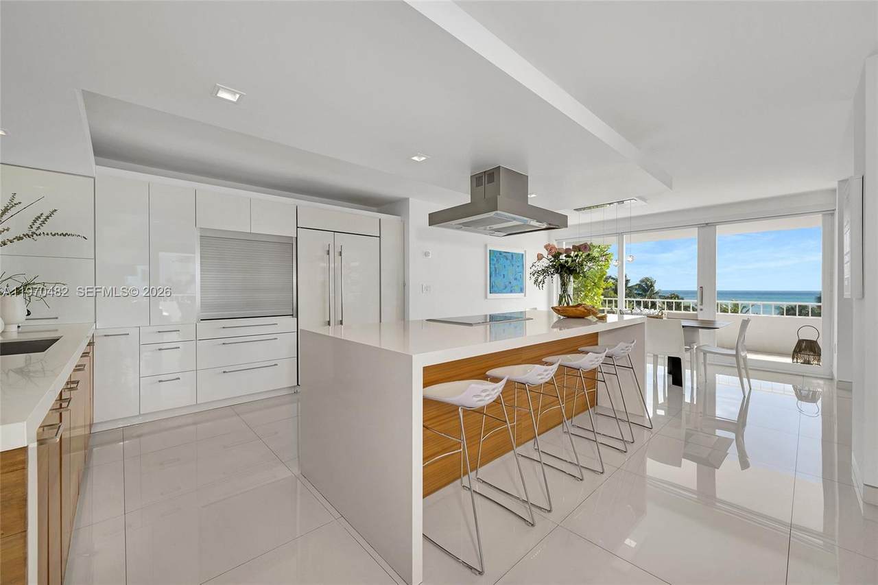 199 Ocean Lane Dr - Photo 1