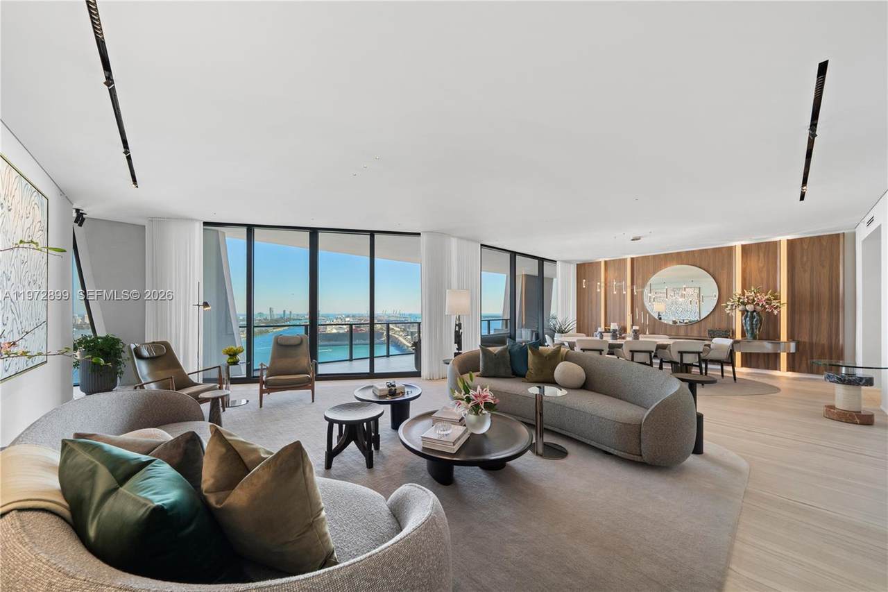 1000 Biscayne Blvd - Photo 1