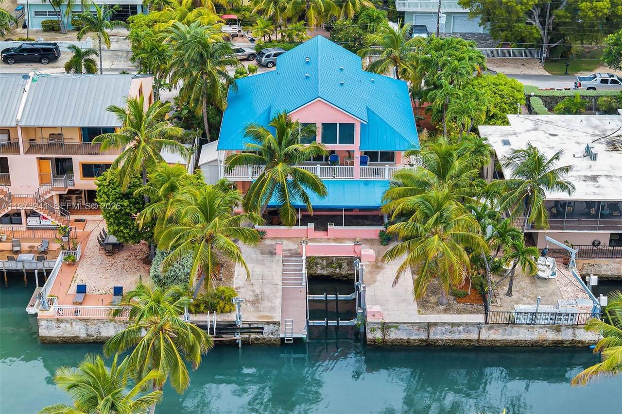 https://bt-photos.global.ssl.fastly.net/miami/1280_boomver_2_A11973941-2.jpg