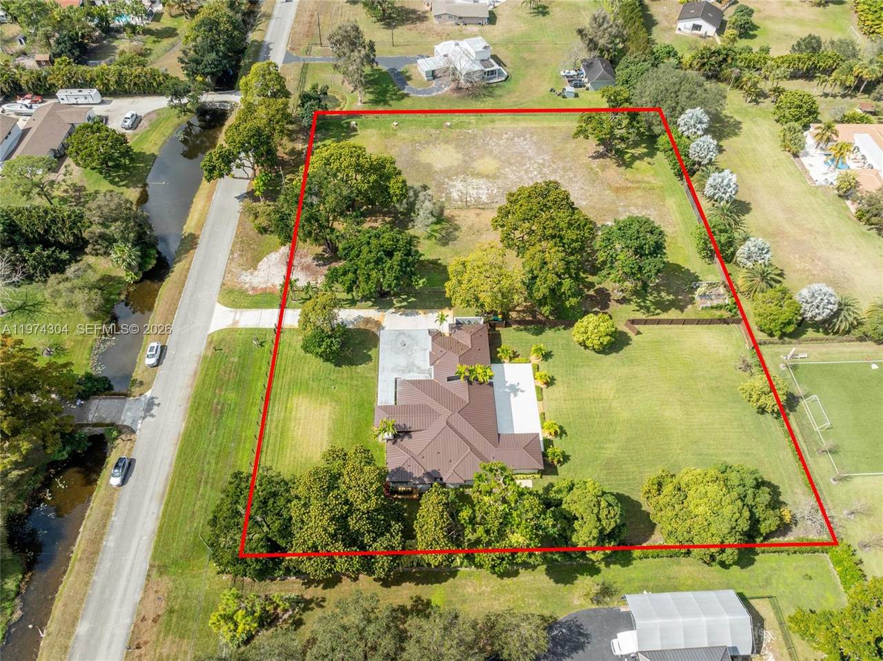 14401 Palomino Dr - Photo 1